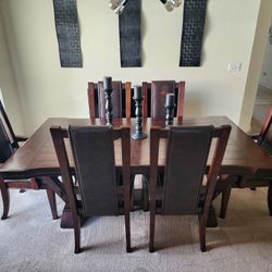 DINING ROOM SET