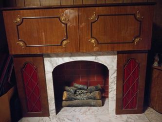 1972 Mini Bar/record Player And Electric Fire Place.