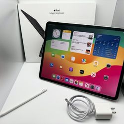 Apple iPad Pro 12.9-inch (4th Generation) + Apple Pencil, Magic Keyboard