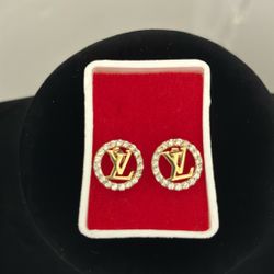 14k Lv Earrings