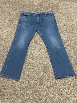 Lucky Brand Men's Medium Wash Relaxed Straight Leg Jeans