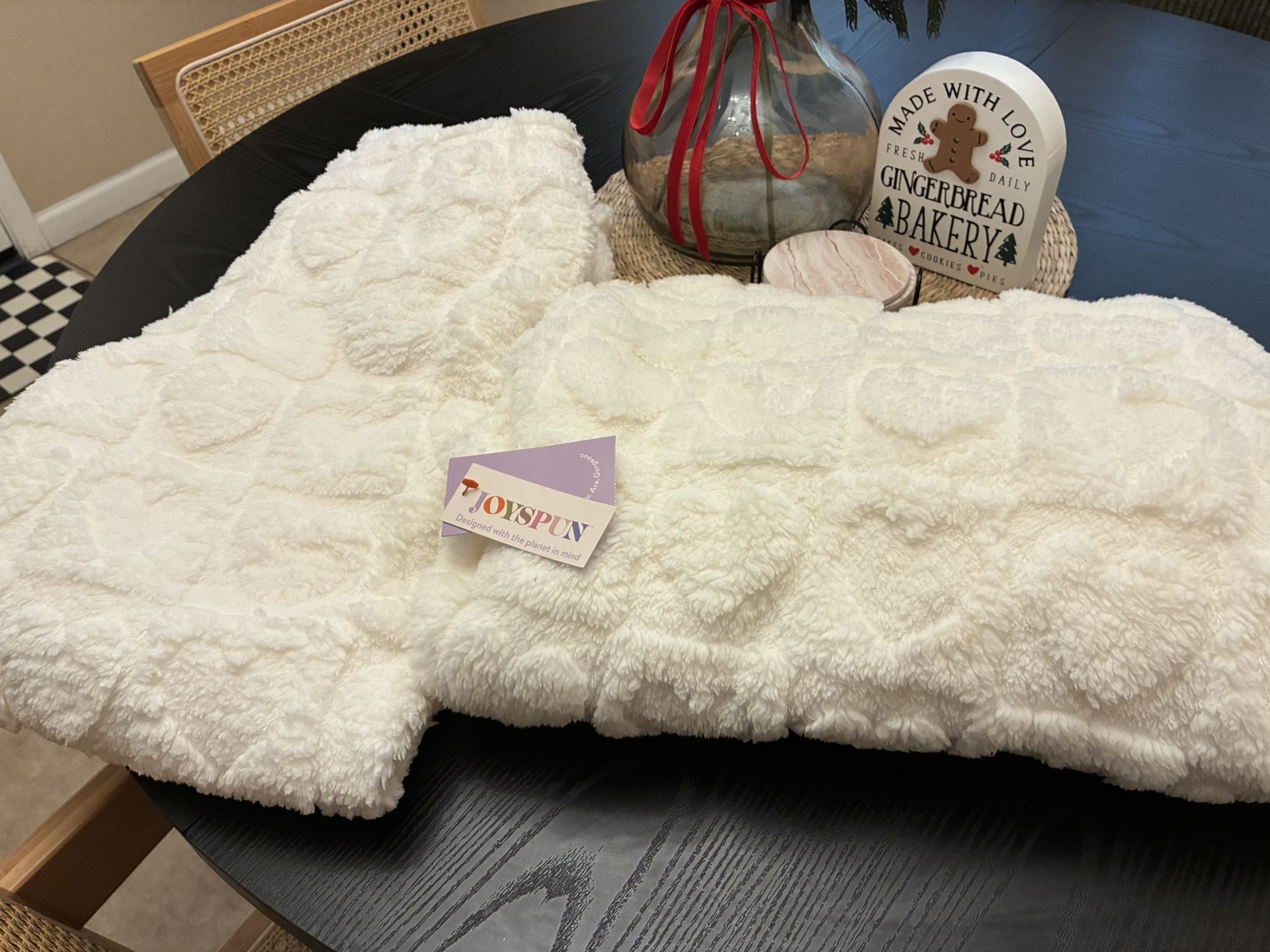 Brand New Women’s Lounge Set 