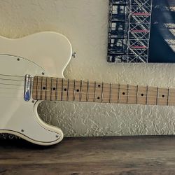 G&L ASAT Classic Guitar Maple Fretboard Olympic White Fender Custom Shop 51 Nocaster pickups