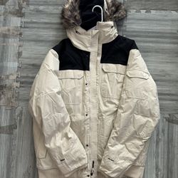 The North Face - McMurdo Bomber Jacket