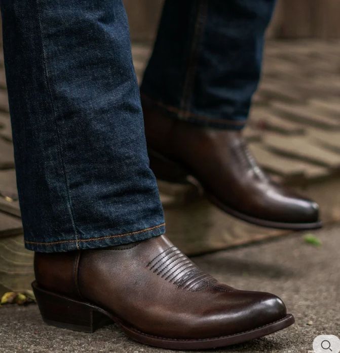Cowboy Boots 11.5D Thursday Brown