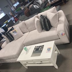 Polar White Sectional 🤍