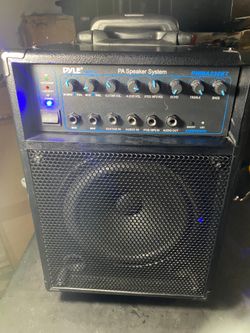 Speaker Bluetooth speaker portable speaker Pyle PA speaker 8 inch speaker MAKE AN OFFER!