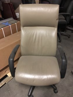 Executive High Back Office Chair