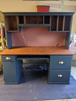 All wood desk
