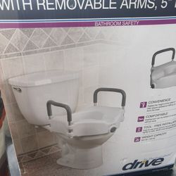 Drive Medical Elevated Toilet Seat With Locking Mechanism 