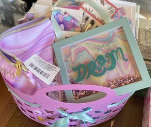 Pre Teen/ Teen Girl’s Gift Basket