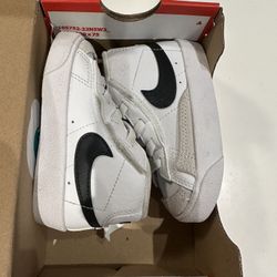 5c Nike Blazer Mid 77’ Black & White For Baby/Toddler