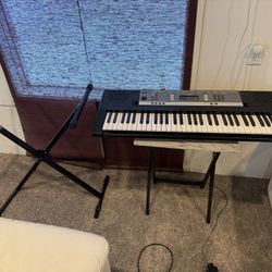 Electric Piano Keyboard