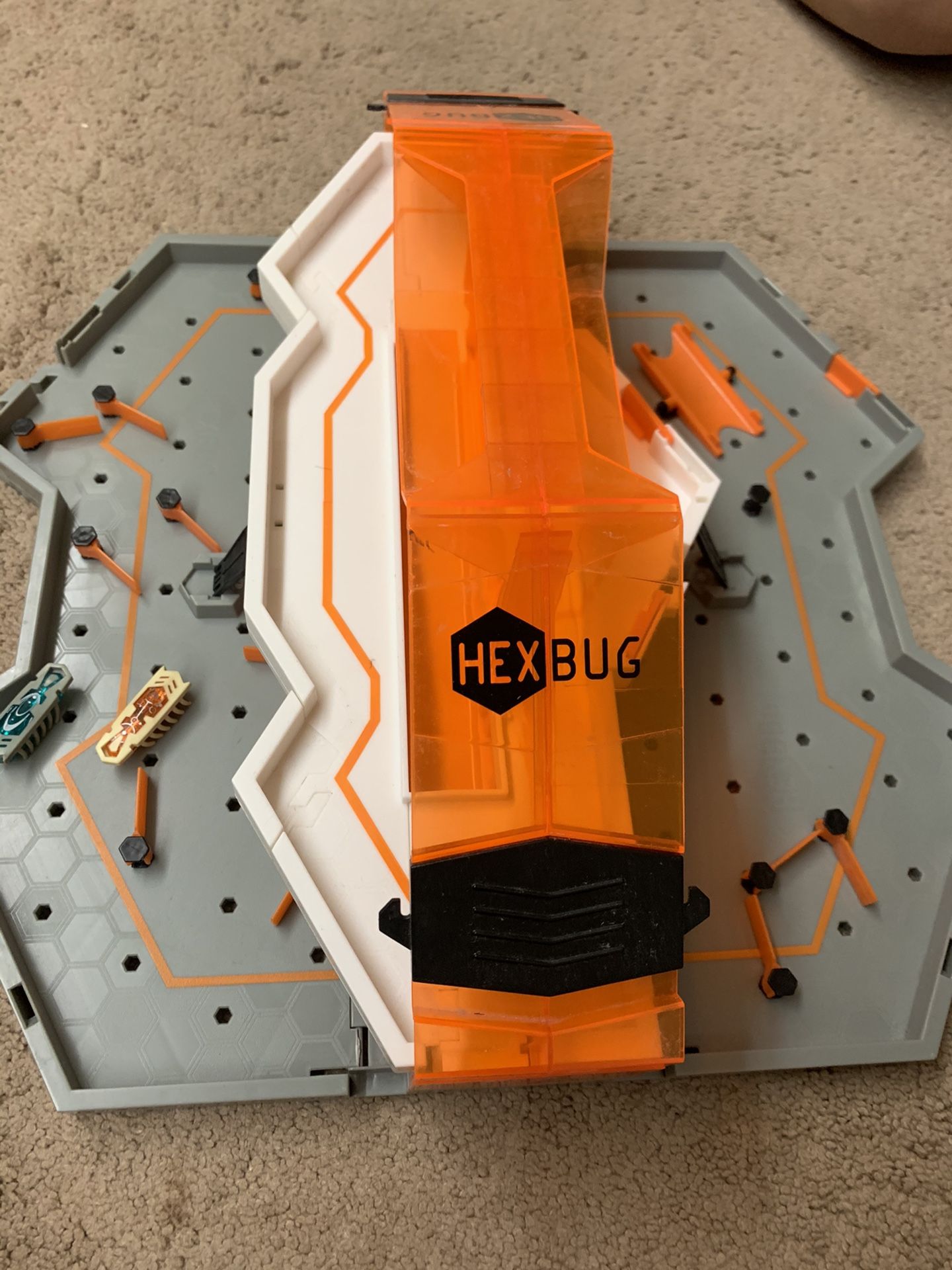 Hexbug