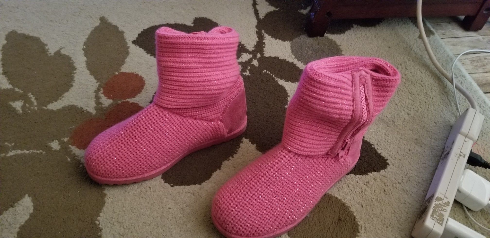Girls boots