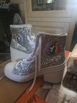Converse platforms pride