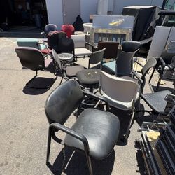 5$ Chairs Used For Sale 