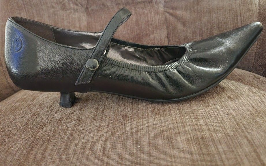 Halloween Witchy Goth Costume Witch Shoes Black Leather Women's Kitten Heels