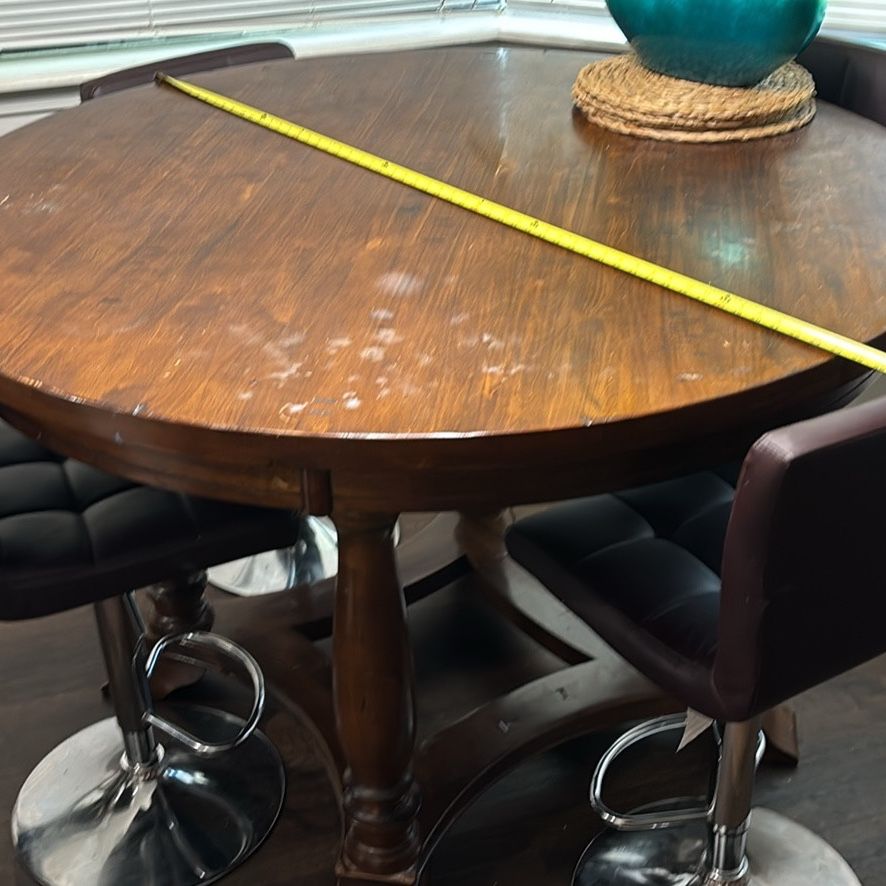 Dining Table (barstool Height) 