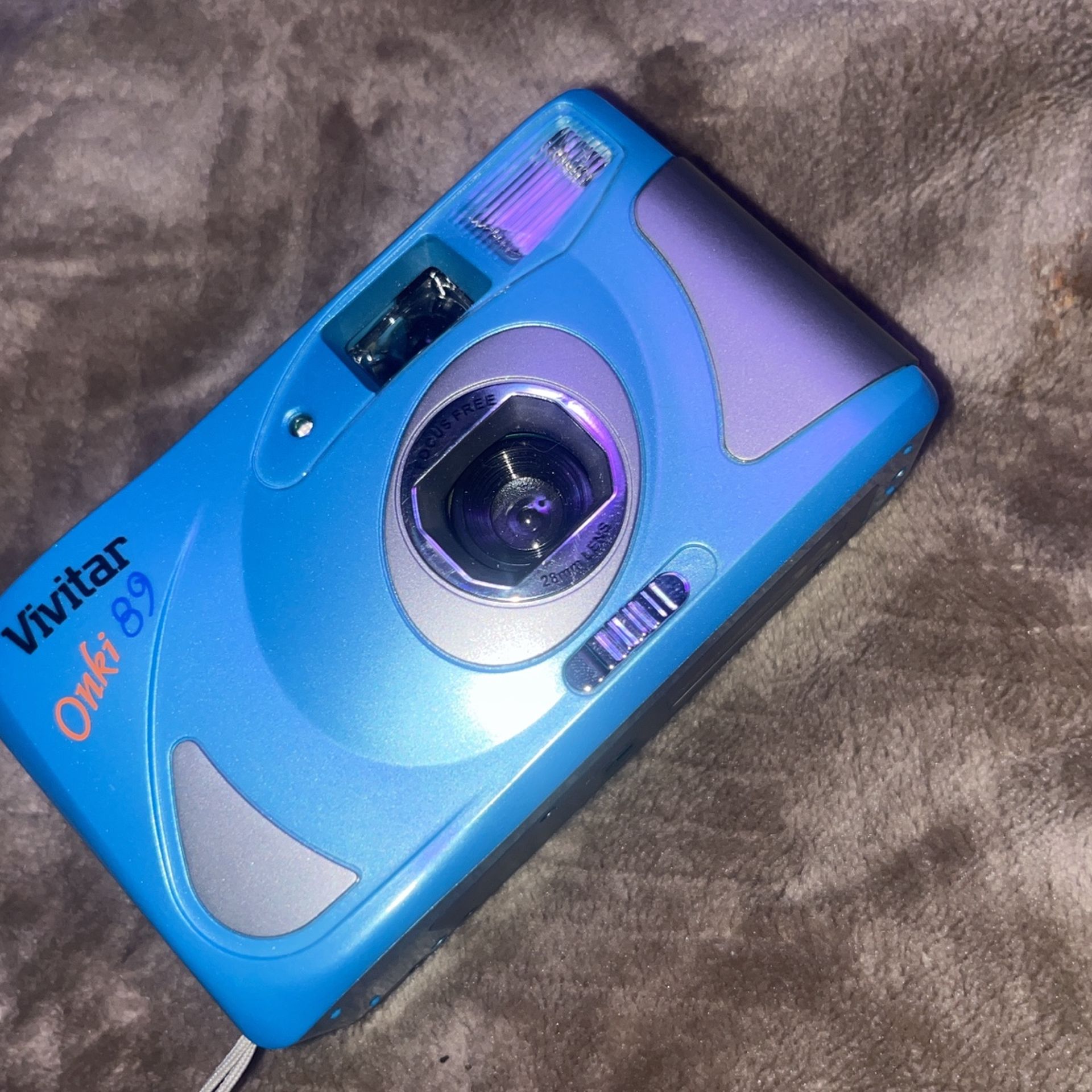 vintage polaroid camra