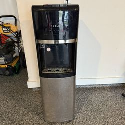 Water Dispenser 