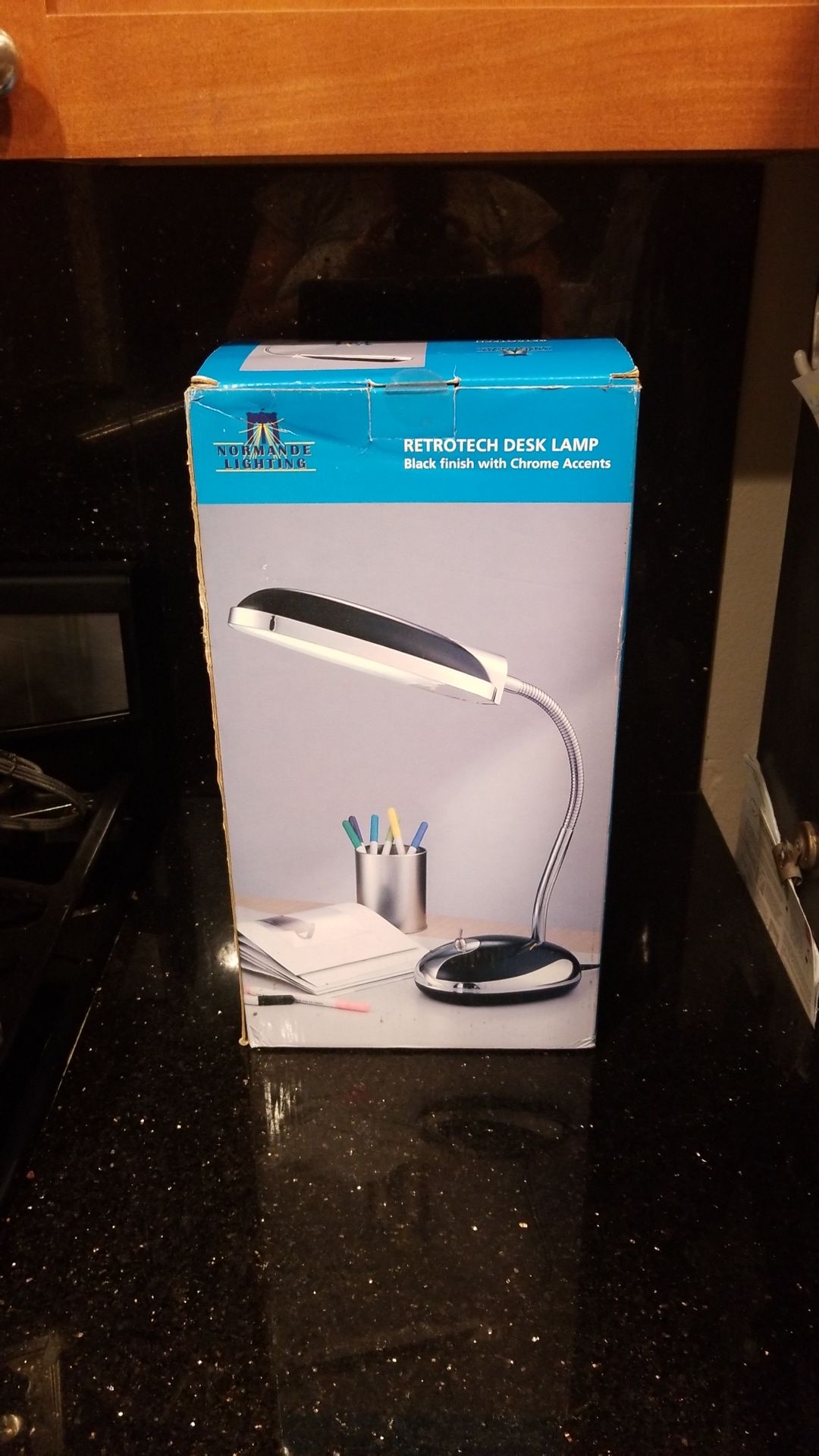 desk lamp