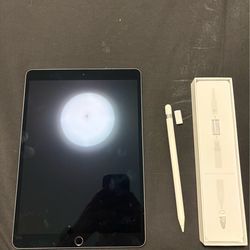 Apple IPAD and First Gen Apple Pencil