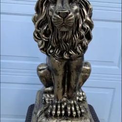 3 Foot Tall Lion Statue