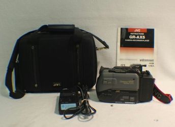 JVC Camera-Recorder/Player (GR-AX5) 8x Zoom Lens w/Case and Battery Charger
