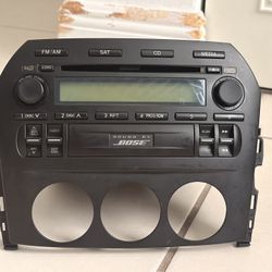 Bose AM/FM 6-disc CD receiver unit