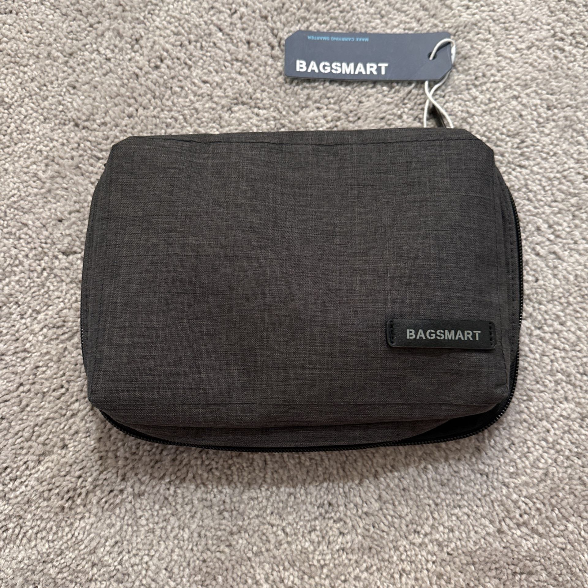 Bagsmart Pomona Electronic Organizer