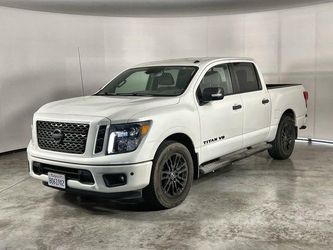 2019 Nissan TITAN
