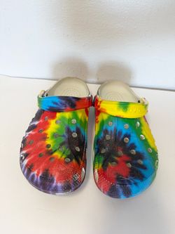 Crocs Classic Tie-Dye Clogs Women’s Size 8
