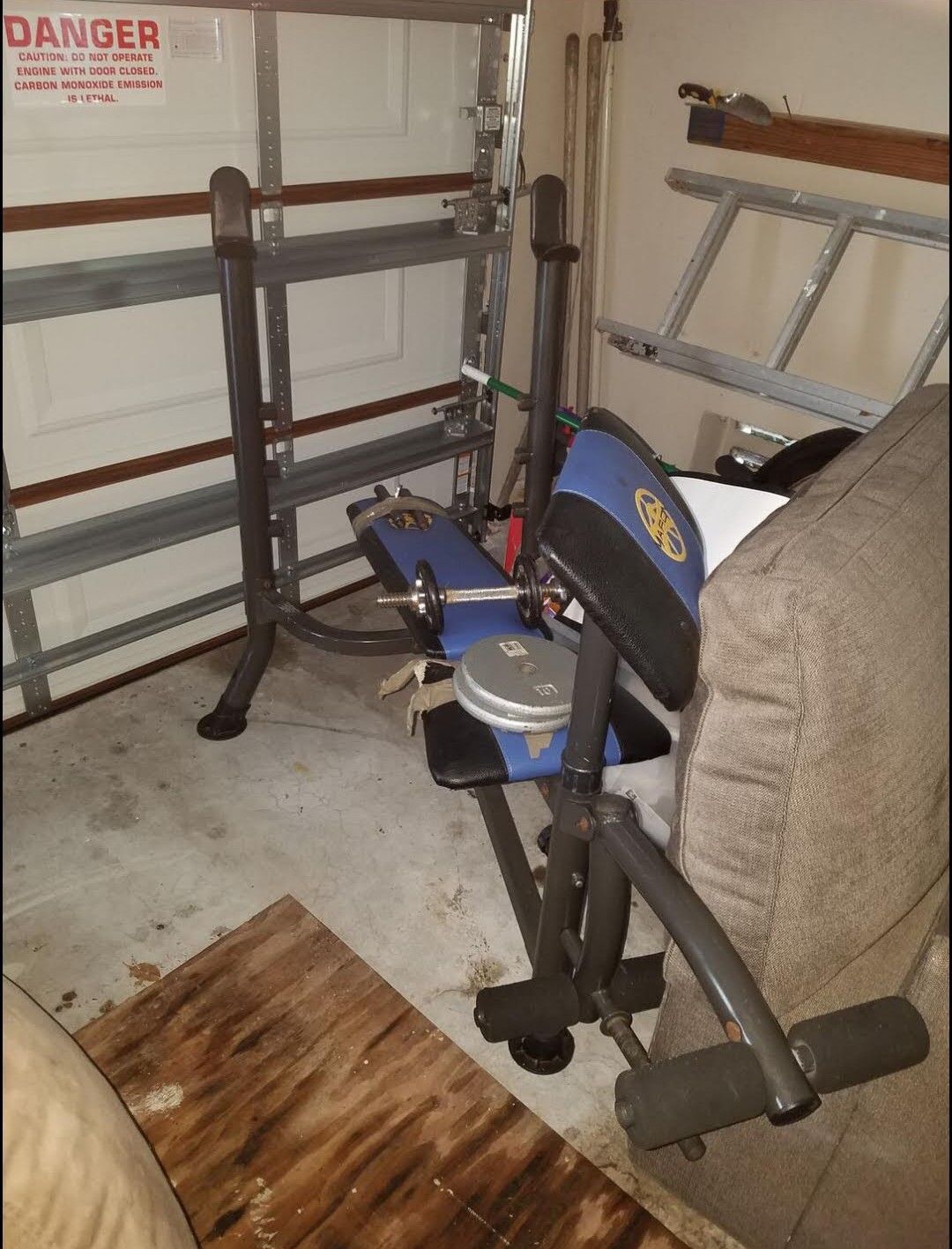 Weight bench