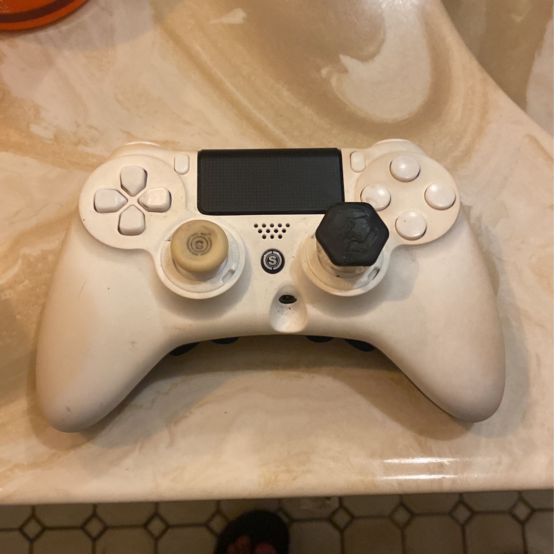 Selling Ps5 Scuff Controller