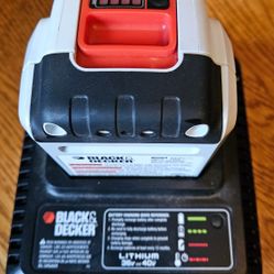 Black & Decker LCS 36/40 V Battery Charger & 40V Battery