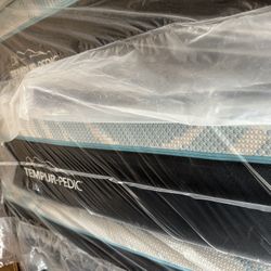 King Queen Size Tempurpedic ProAdapt,  ProBreeze,  LuxeBreeze Mattress  Pro Breeze /Luxe Adapt /Pro Adapt /Adapt /cloud /Tempur pedic contour Supreme 