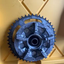 SV650 Sprocket And Carrier