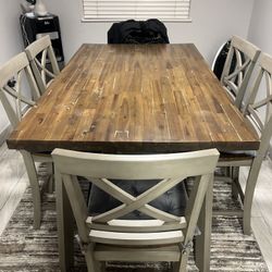 6 Chairs And Table Good Condition 