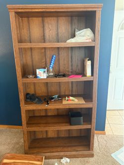 FREE MATCHING BOOKSHELVES