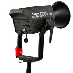 aputure 600x pro V-MOUNT