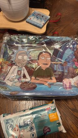 Rick & Morty Rolling tray 🍁 🌿 brand new