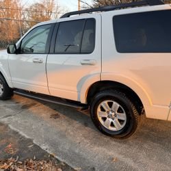 2010 Ford Explorer