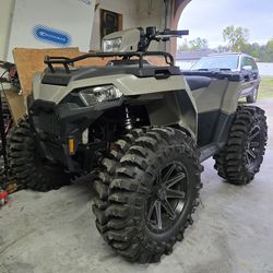 21' Polaris Sportsman 570