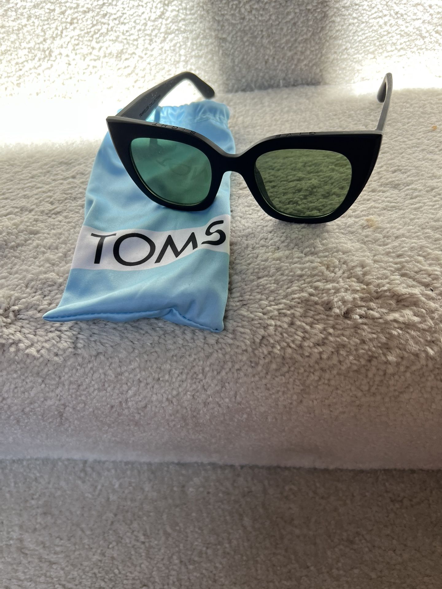 TOMS Sunglasses