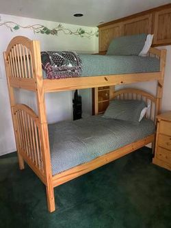 Twin Oak Bunk Beds