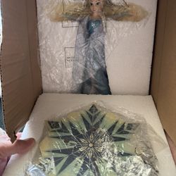 Disney Frozen Elsa Figure New