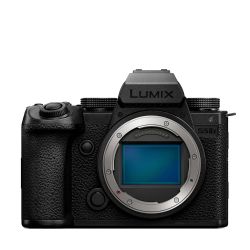 Panasonic LUMIX S5 IIX Mirrorless Camera