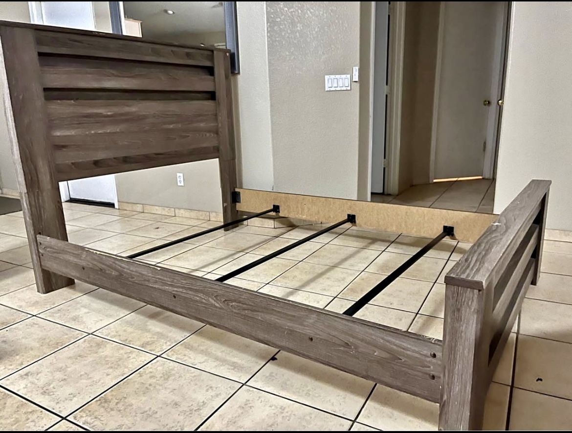 Queen Bed Frame Ashley Furniture 