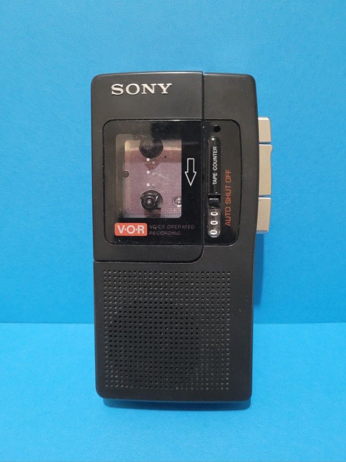Vintage Sony M-550V Voice Recorder VOR Microcassette Corder. PARTS/REPAIR.